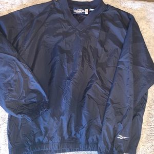 Golf windbreaker (V-Neck)